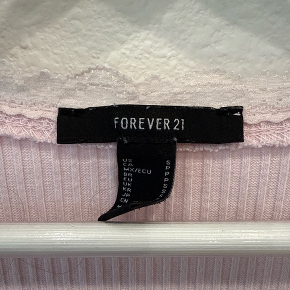 Forever 21 Pink Ribbed Button Front Short Sleeve Top Women’s Small - Picture 3 of 4